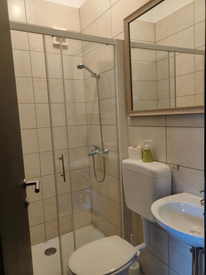 Rooms And Apartment Na Poljani Škofja Loka Zewnętrze zdjęcie