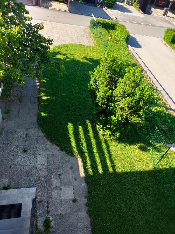 Rooms And Apartment Na Poljani Škofja Loka Zewnętrze zdjęcie